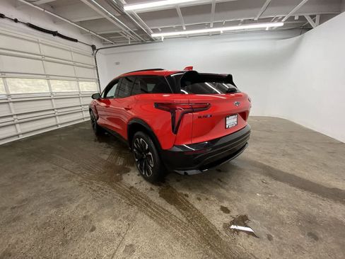Used 2024 Chevrolet Blazer EV RS image 4
