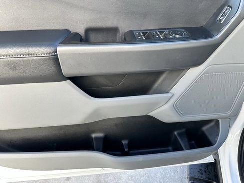 Used 2023 Ford F250 XLT w/ FX4 Off-Road Package image 9