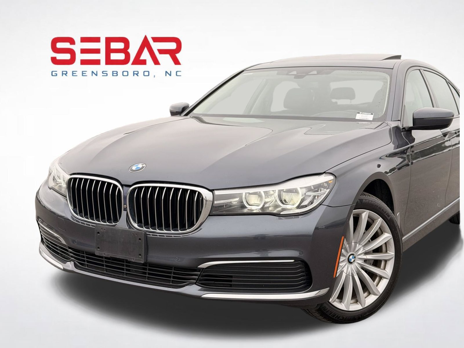 Used 2019 BMW 740i xDrive w/ Executive Package AWD/4WD image 2