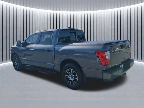 Used 2024 Nissan Titan SV w/ SV Convenience Package image 7