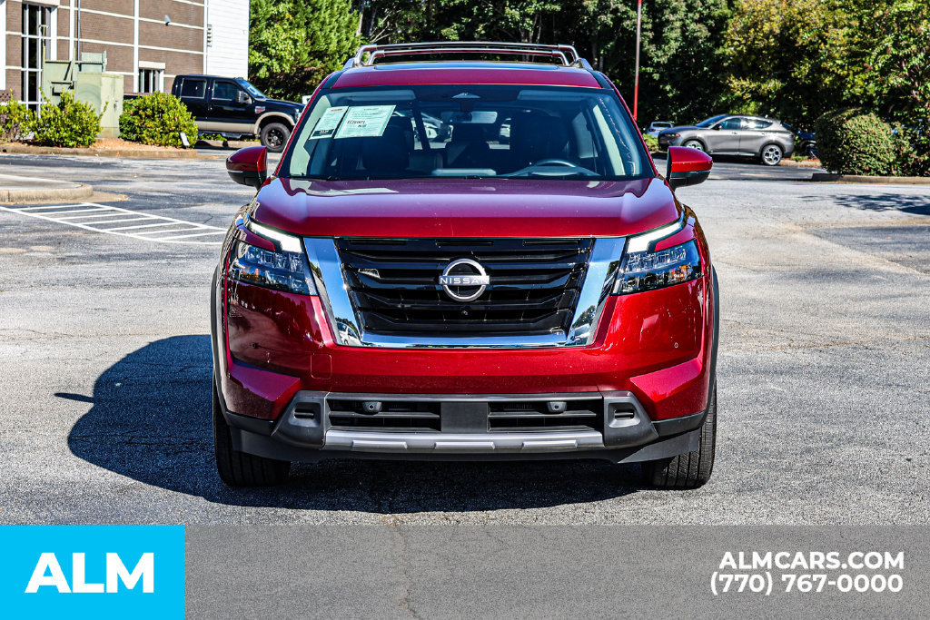 Used 2025 Nissan Pathfinder Platinum w/ Cargo Package AWD/4WD image 10