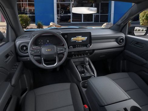 Used 2026 Chevrolet Colorado W/T w/ WT Custom Package RWD image 15