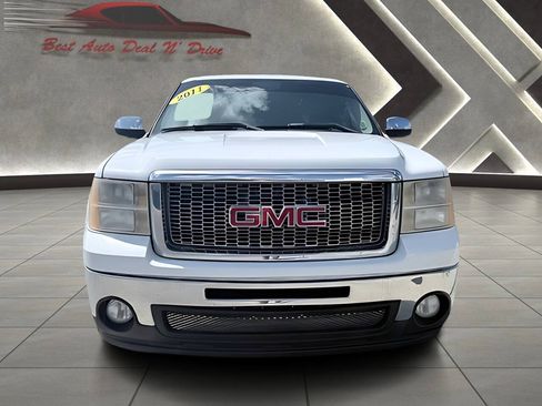Used 2011 GMC Sierra 1500 SLE w/ Regional Value Package RWD image 3