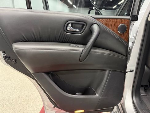 Used 2017 Nissan Armada Platinum w/ Captain Seat Package image 21