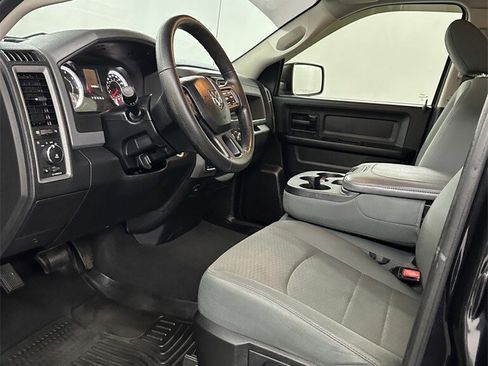 Used 2016 RAM 1500 Express w/ Black Ram 1500 Express Group image 10