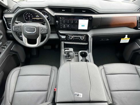 New 2026 GMC Sierra 1500 Denali w/ Denali Reserve Package image 19