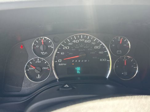 Used 2023 Chevrolet Express 3500 LT w/ LT Preferred Equipment Group RWD image 20