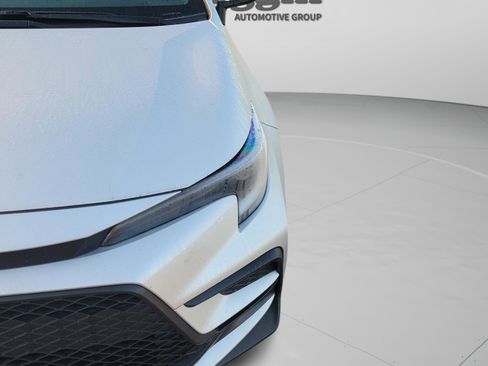 Used 2024 Toyota Corolla SE image 11