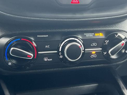 Used 2024 Kia Soul LX w/ Option Group 015 image 21