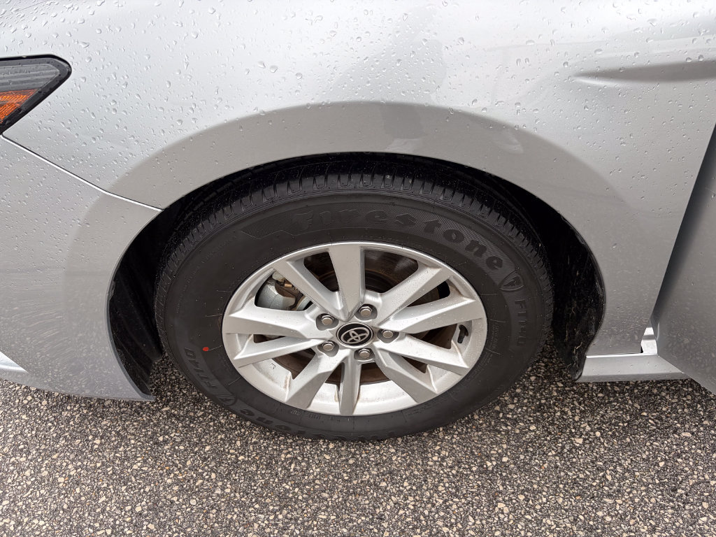 Used 2025 Toyota Camry LE FWD image 31