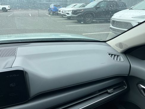 Used 2025 Kia K4 FWD image 35