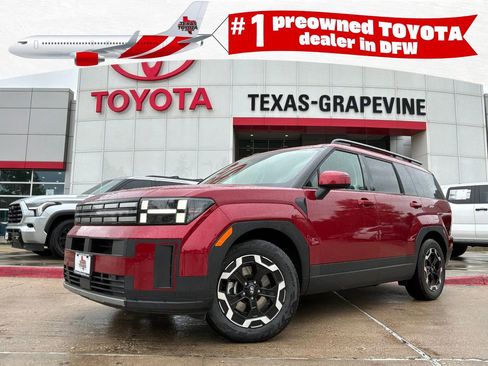 Used 2025 Hyundai Santa Fe SEL FWD image 1