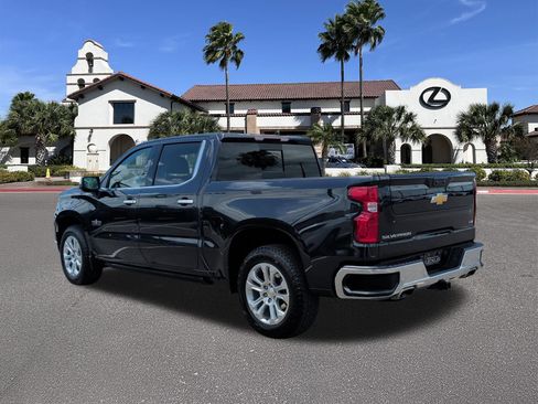 Used 2024 Chevrolet Silverado 1500 LTZ AWD/4WD image 4
