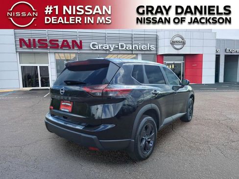 New 2026 Nissan Rogue SV image 7