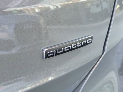 New 2025 Audi Q3 2.0T Premium image 8