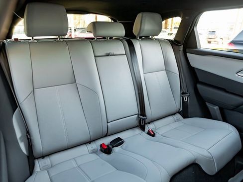 New 2026 Land Rover Range Rover Velar Dynamic SE image 24