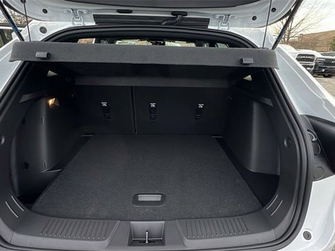 New 2026 Chevrolet Trax RS w/ Driver Confidence Package image 10