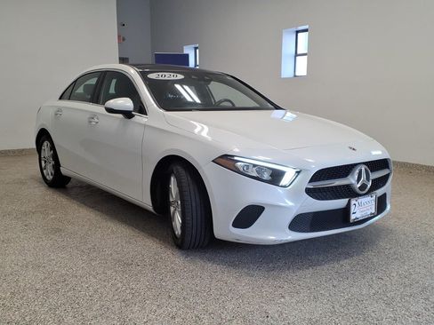 Used 2020 Mercedes-Benz A 220 4MATIC image 3