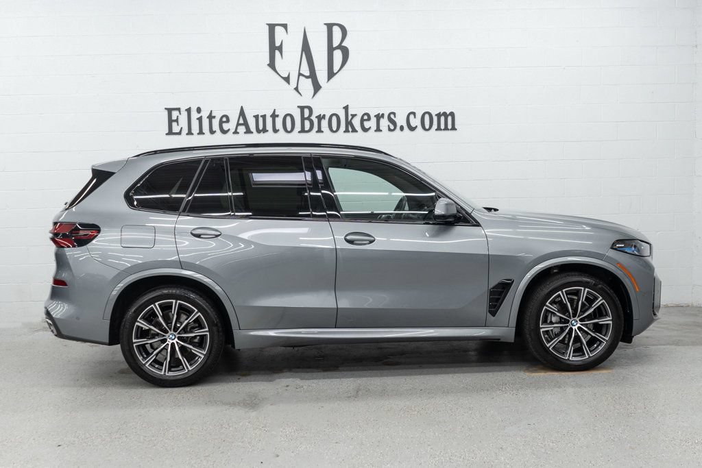Used 2026 BMW X5 xDrive40i AWD/4WD image 5