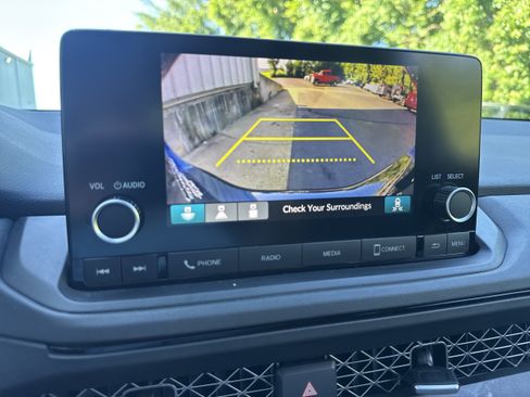 Used 2024 Honda Accord EX image 16