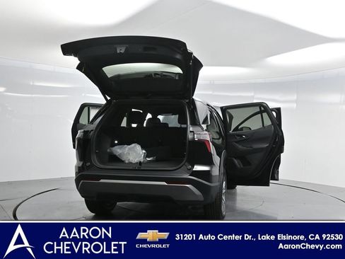 New 2026 Chevrolet Equinox LT w/ Convenience Package II image 31