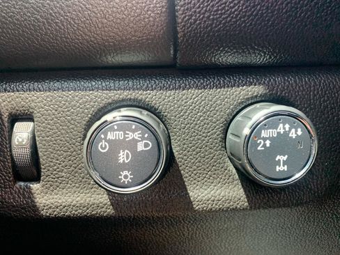 Used 2017 GMC Canyon SLE w/ SLE Convenience Package AWD/4WD image 32