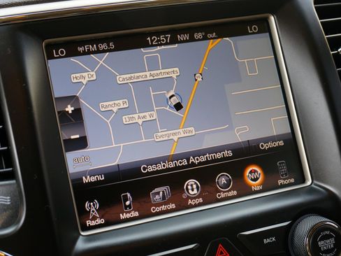 Used 2014 Jeep Grand Cherokee Overland AWD/4WD image 25