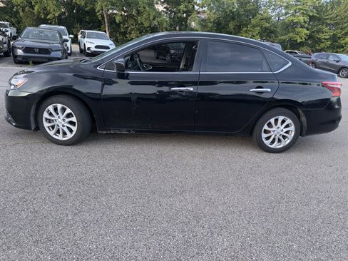 Used 2019 Nissan Sentra SV FWD image 15