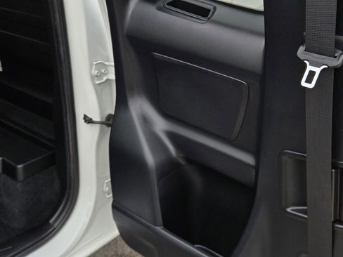 Used 2021 Toyota Tacoma SR image 10