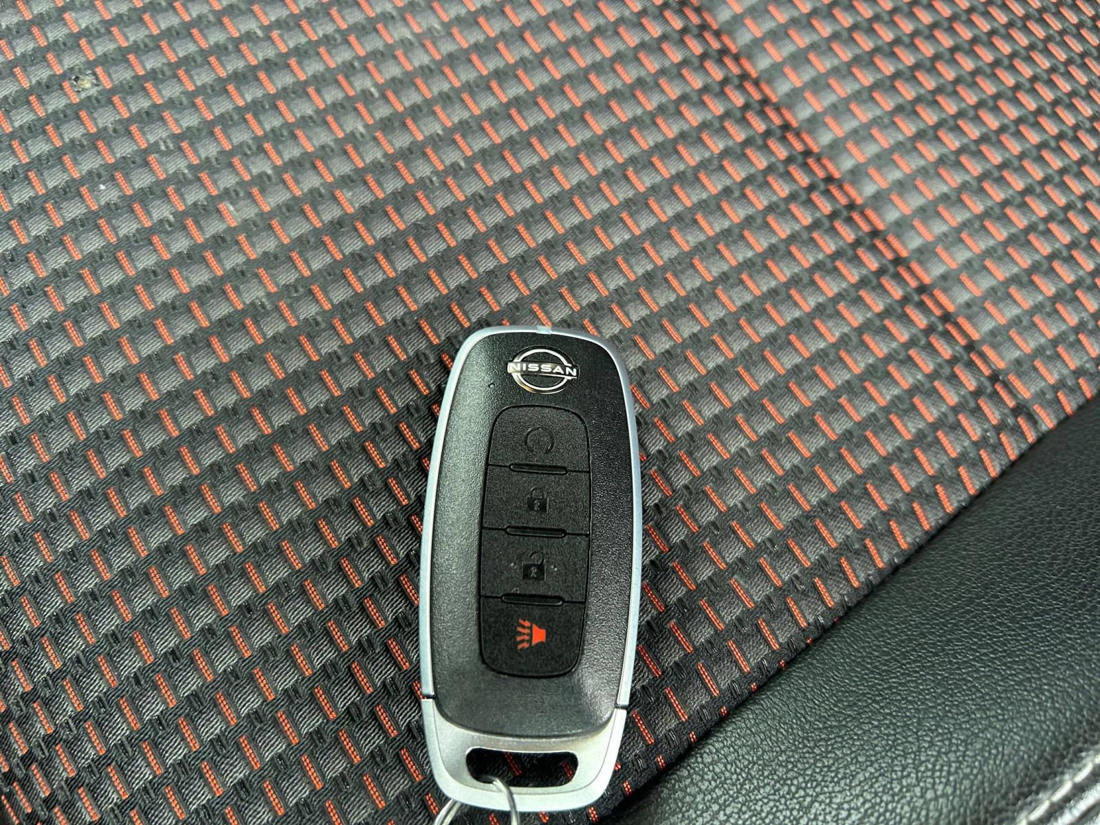 Used 2026 Nissan Kicks SR FWD image 22