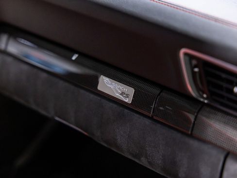 Used 2018 Porsche 911 GT2 RS image 39