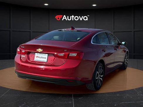 Used 2018 Chevrolet Malibu LT w/ Leather Package image 5
