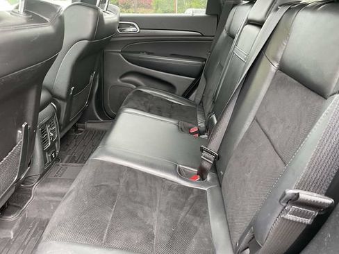Certified 2018 Jeep Grand Cherokee Altitude AWD/4WD image 12
