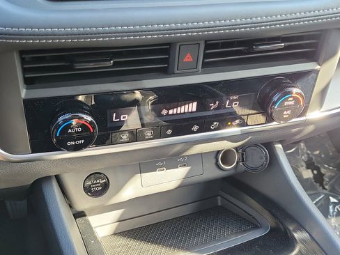 New 2026 Nissan Rogue SV image 19