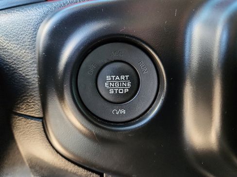 Used 2020 Jeep Wrangler Unlimited Rubicon image 16