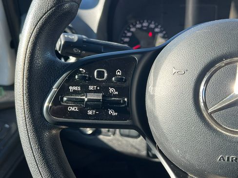 Used 2020 Mercedes-Benz Sprinter 2500 image 20