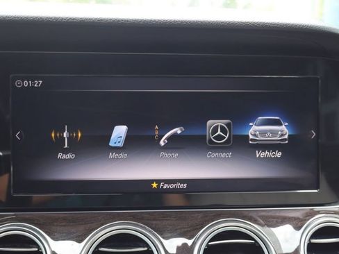 Used 2019 Mercedes-Benz E 450 4MATIC Sedan w/ Premium Package image 20
