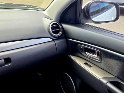 Used 2007 MAZDA MAZDA3 s Grand Touring FWD image 32