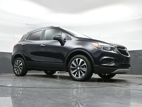 Used 2021 Buick Encore Preferred AWD/4WD image 41