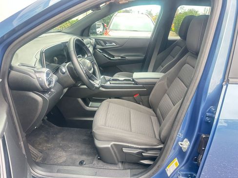 Used 2025 Chevrolet Equinox LT image 27