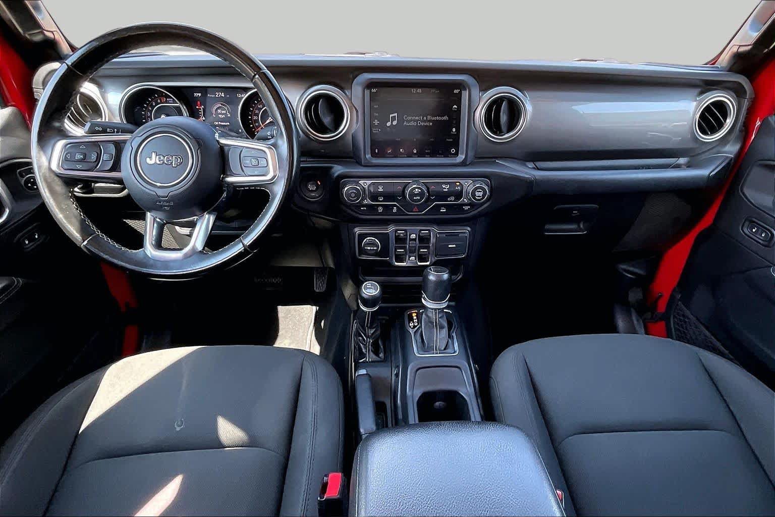 Used 2020 Jeep Gladiator Overland AWD/4WD image 15