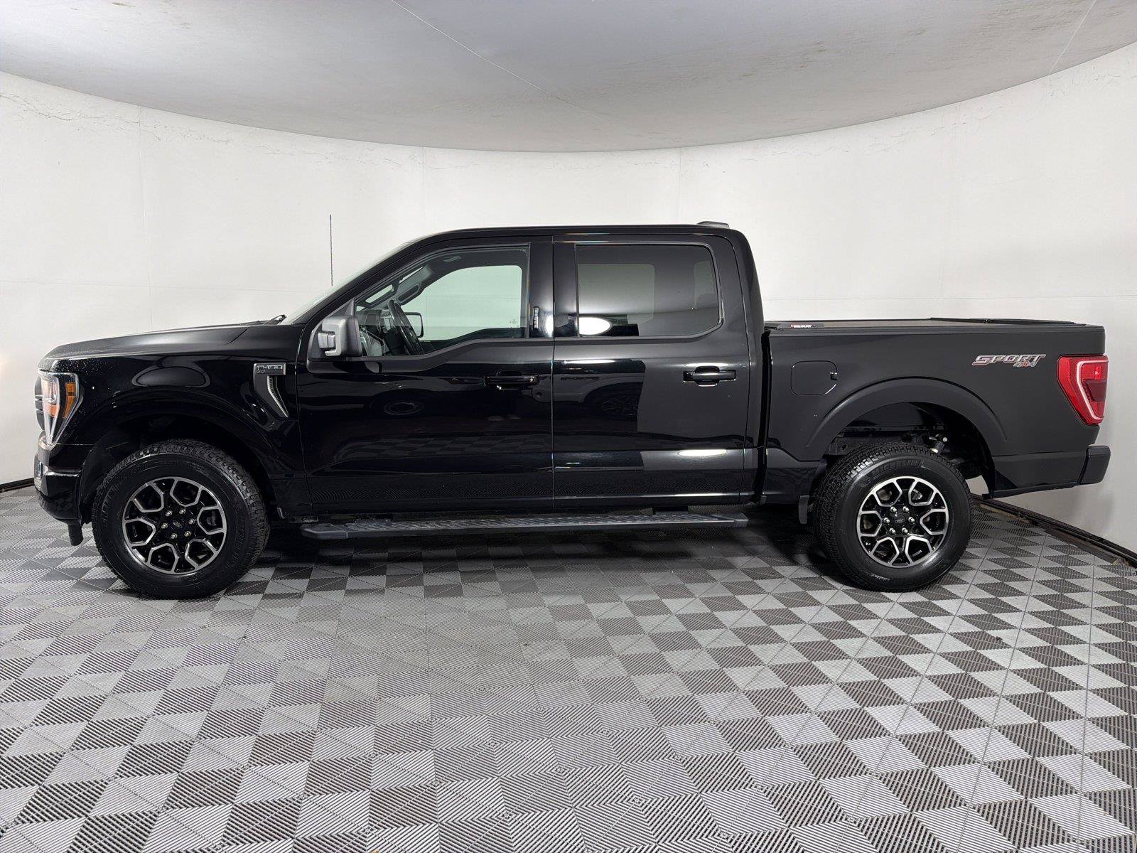 Used 2023 Ford F150 XLT w/ Equipment Group 301A Mid AWD/4WD image 4