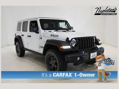 Used 2023 Jeep Wrangler Unlimited w/ Sun & Screen Package AWD/4WD image 1