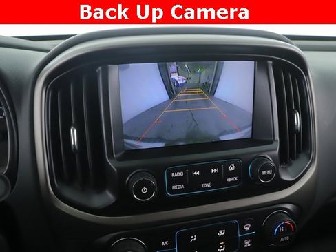 Used 2015 Chevrolet Colorado Z71 image 24