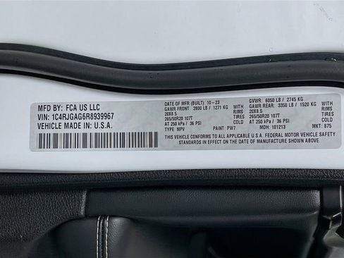 Used 2024 Jeep Grand Cherokee Altitude image 29