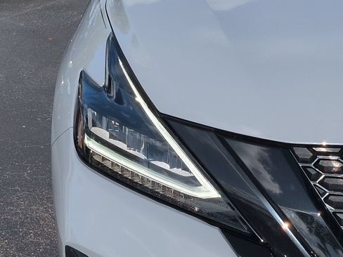 Used 2024 Nissan Murano SV w/ SV Midnight Edition Package FWD image 10