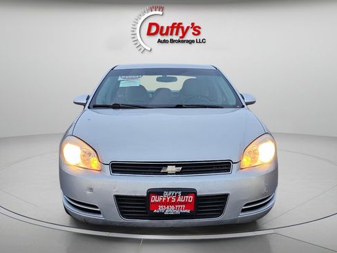 Used 2009 Chevrolet Impala LT image 11