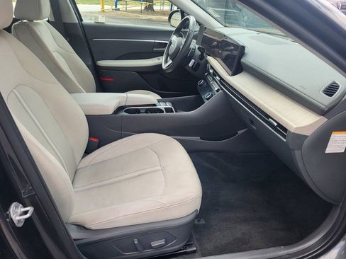 Used 2025 Hyundai Sonata SEL image 11