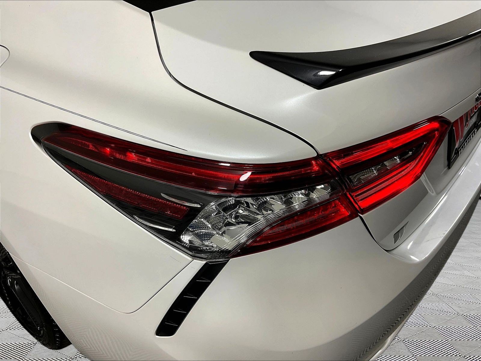 Used 2023 Toyota Camry XSE FWD image 22