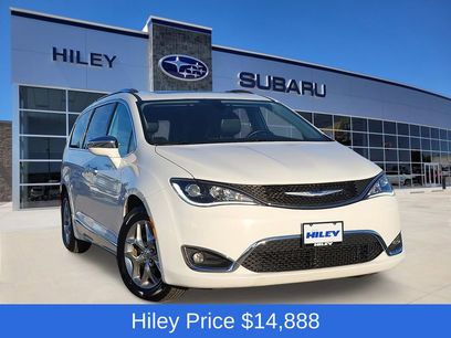 Used 2018 Chrysler Pacifica Limited